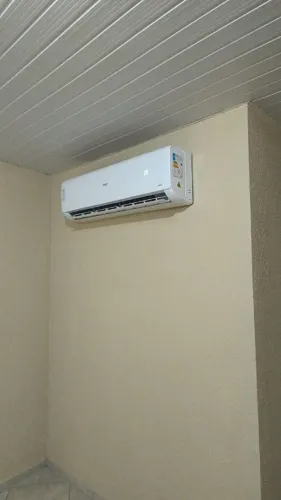 Ar Condicionado Split Elgin Inverter 24.000 BTUs (Excelente Estado)