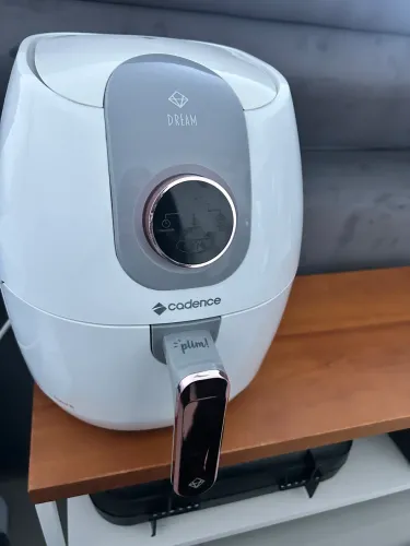 Air Fryer Cadense Branca Rose /Fritadeira sem óleo/Muito nova!