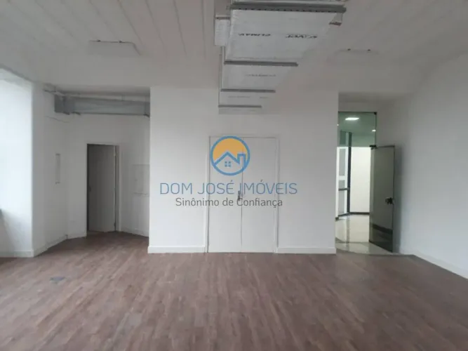 Imóvel para locação na imobiliária Dom José imóveis