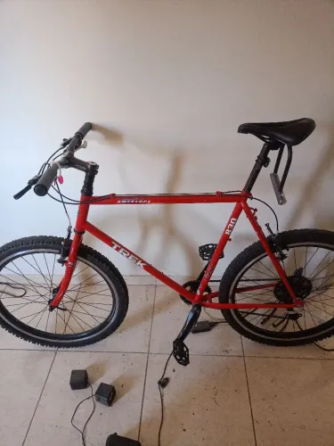 Bicicleta Trek 830