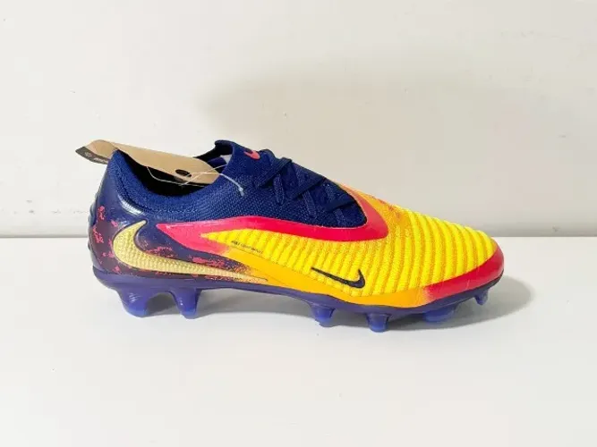 Chuteira Campo Nike Phantom 6 FG - Tam 38