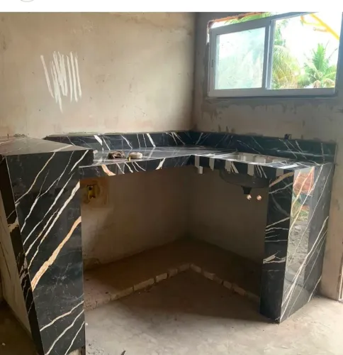 Pias em porcelanato 