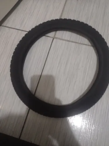 Pneu