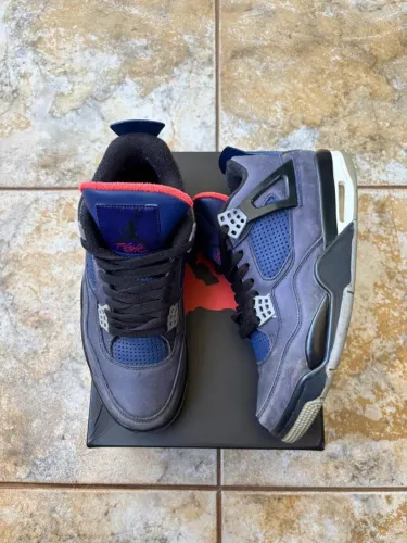 Air Jordan 4 Retro Purple Violet