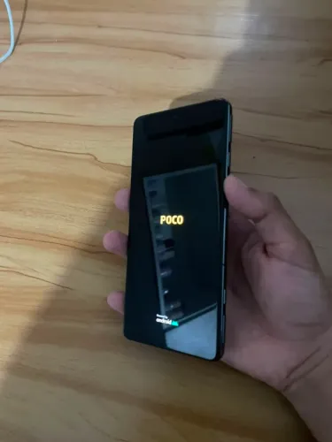 POCO F4 GT