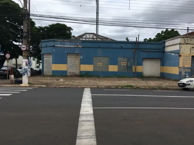 Ótima Esquina?