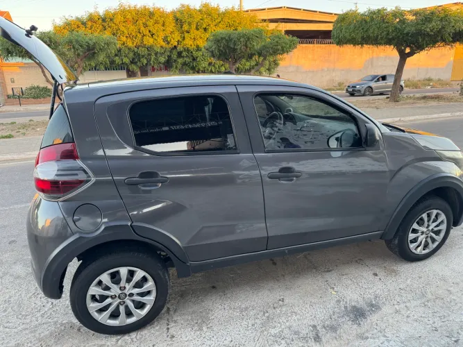 Fiat Mobi Like 1.0 Fire Flex 5P. 2021