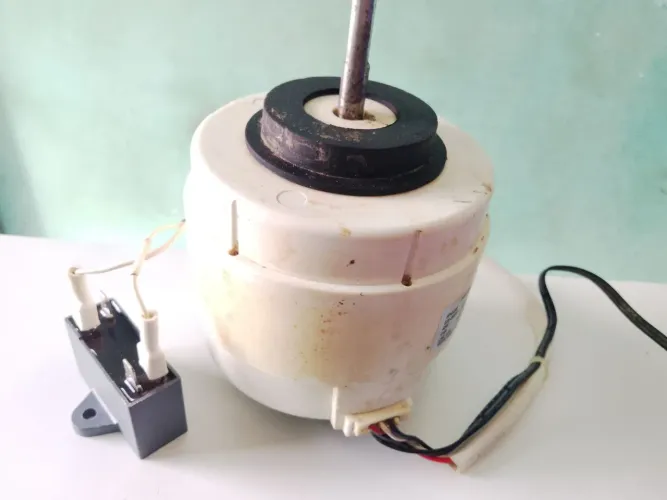 Motor ventilador de 22.000BTUs Springer Midea