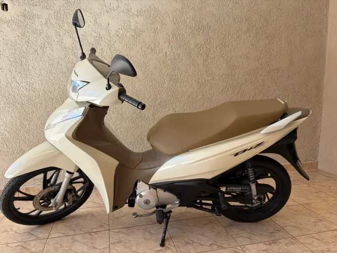     Honda Biz 2020 | 25 mil km | Manual e Chave Reserva