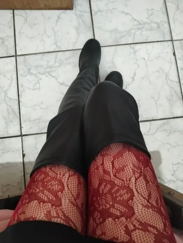 Bota de couro cano alto