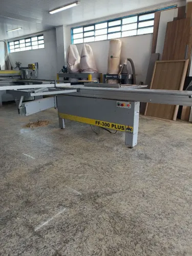 Esquadrejadeira inmes ff-300