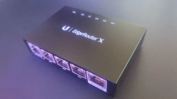 Ubiquiti EdgeRouter X (ER-X) - Roteador gigabit