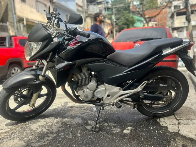 Vendo CB300R 