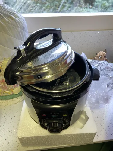 Panela de Pressão Elétrica - Elgin 127v