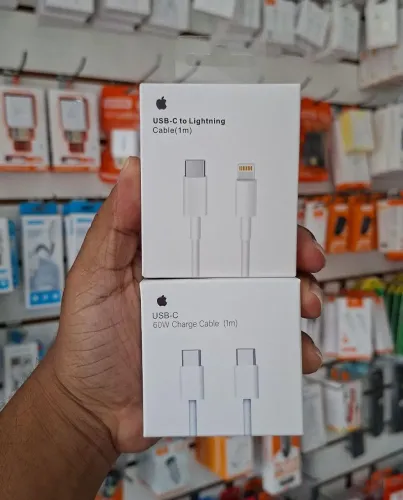 Cabo de iphone tipo C e lightning - entrega em são Luís e região