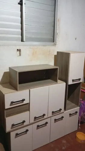 VENDENDO ESSE ARMÁRIO