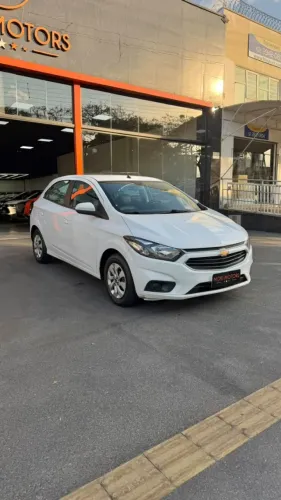 Chevrolet Onix Hatch LT 1.0 8V Flex Mec. 4P 2019
