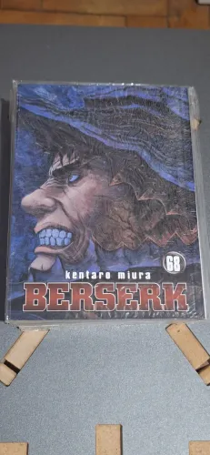 Mangá Berserk Meio Tanko Vols 68 ao 75
