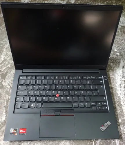 Notebook Lenovo E14 ADM Ryzen - 5º Geração - Série 5000