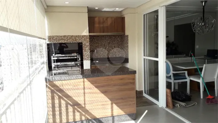 Apartamento com 3 quartos à venda em Centro - SP