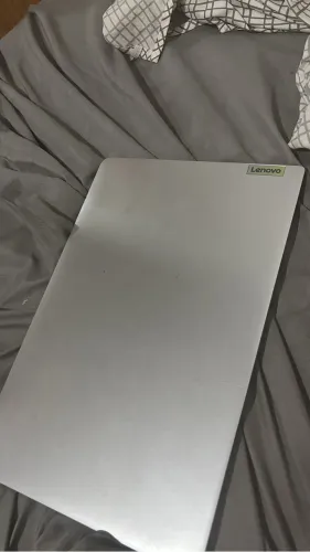 Notebook Lenovo IdeaPad com processador Intel Core i5