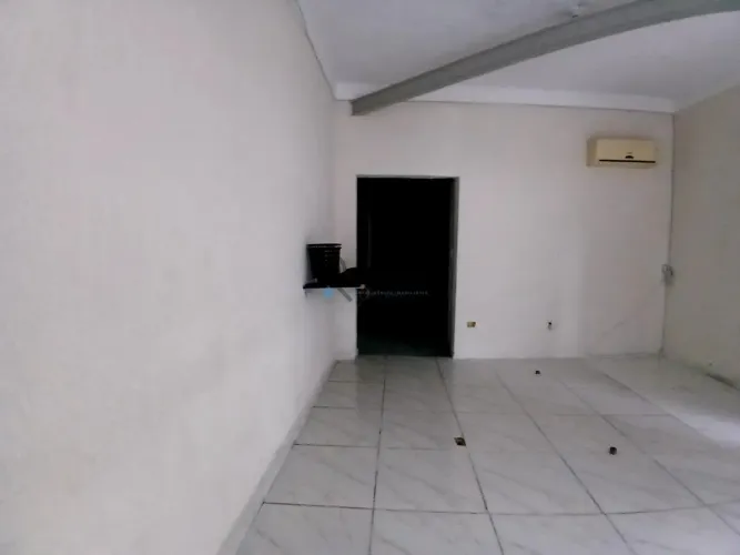 Loja para Locação anual em Vila Maia - Guarujá