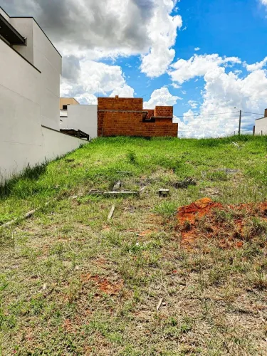 VENDE TERRENO 200M² EM CONDOMINIO MONTERREY