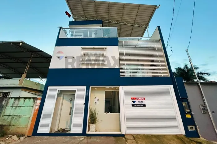 Triplex Centro