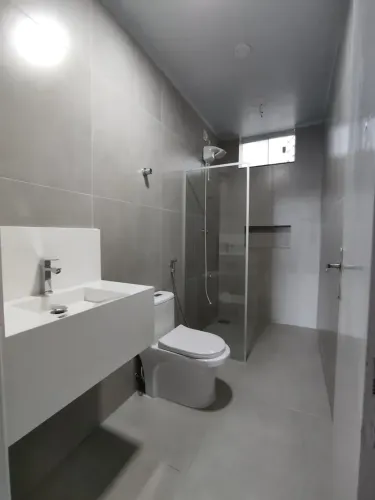 Apartamento 2 quartos para locação próximo a praça Cívica e Praça Universitária