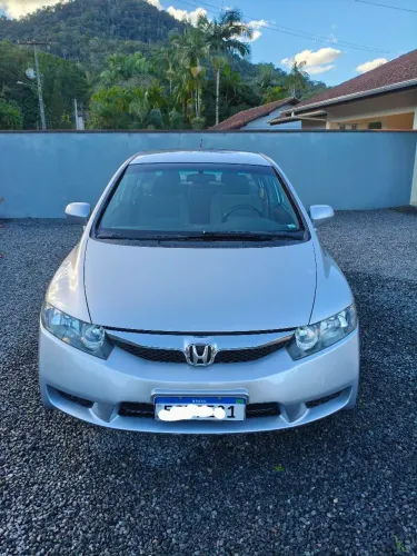 Honda Civic Sedan LXS 1.8/1.8 Flex 16V Aut. 4P 2011