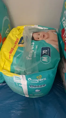 Fralda Pampers M 70uni