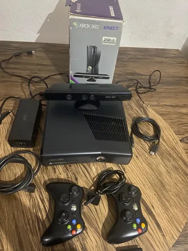 Xbox 360 slim desbloqueado total rgh com caixa 