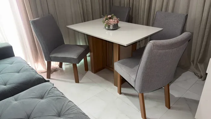 Conjunto de mesa de jantar