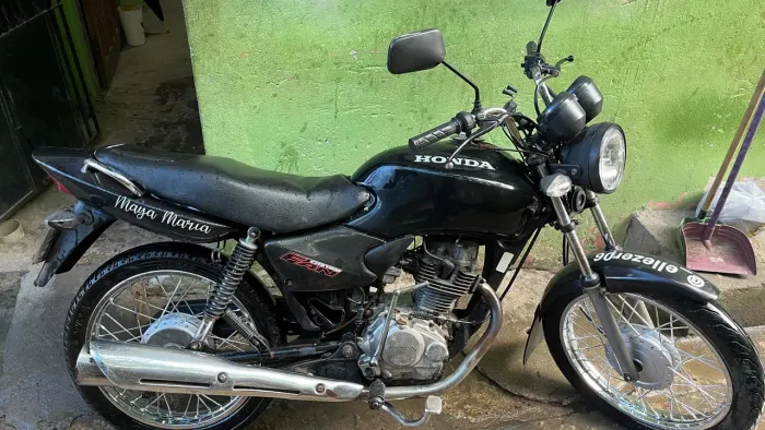 Fan 125 2008 zera pra vender 7000 tem conversa no valor