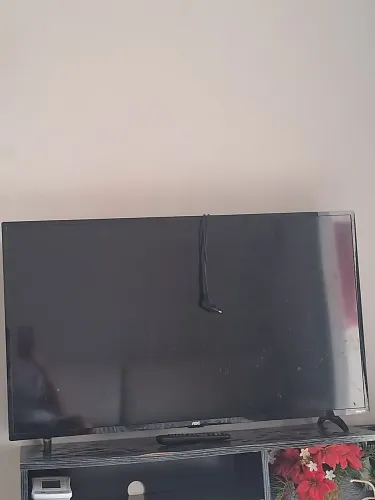 TV AOC 43 POLEGADAS