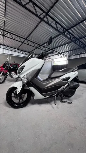 Nmax 218/2019 em ótimo estado.