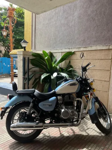Meteor 350 / Aurora Blue - Letícia