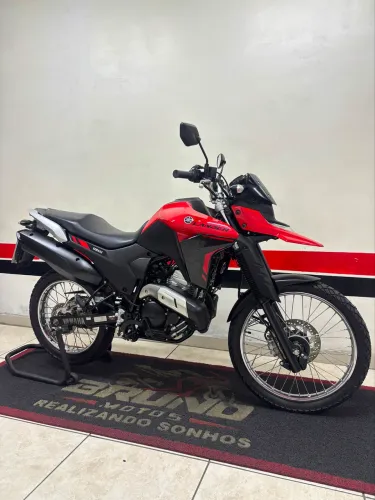 LANDER 250c 2025    MUITO NOVA  (DIVIDO 24x NO CARTÃO)