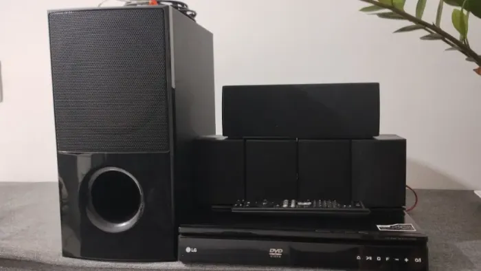 Sistema Home Theater LG