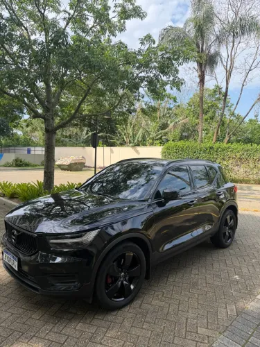 Volvo XC40 T-5 Momentum 2.0 252cv AWD 2019