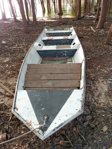 Bote de alumínio 6 metros