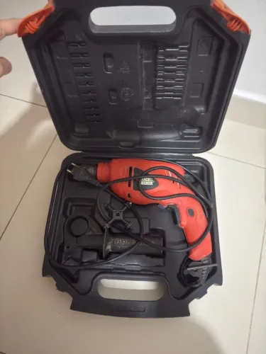 Furadeira Black Decker