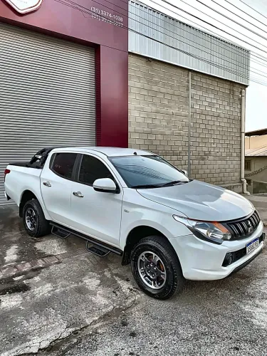 Mitsubishi L200 Triton Sport GLS 2.4 CD Diesel Aut. 2022
