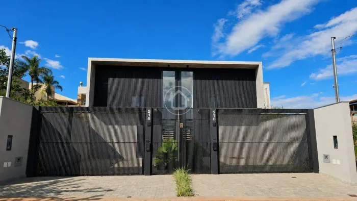 SOBRADO NOVO 3 SUITES, PLANEJADO EM BAIRRO NOBRE