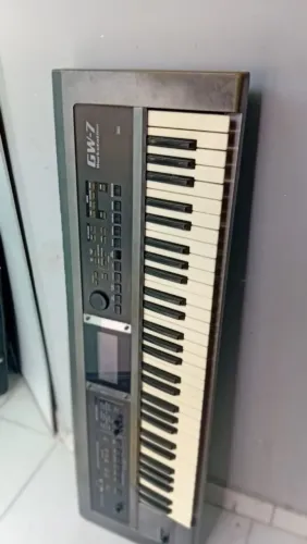 Teclado Roland Workstation GW-7