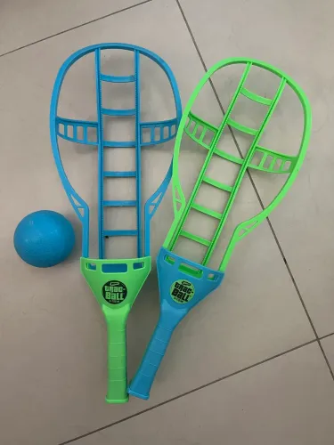 Brinquedo Pega Bola ar livre