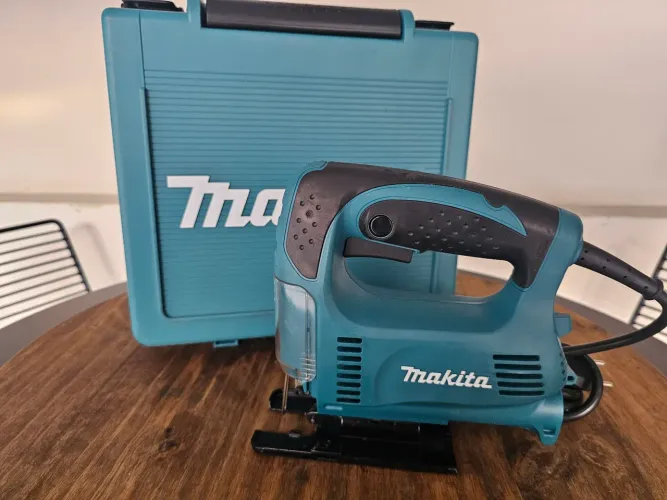 Serra Tico-Tico Makita 4327 450W 220V