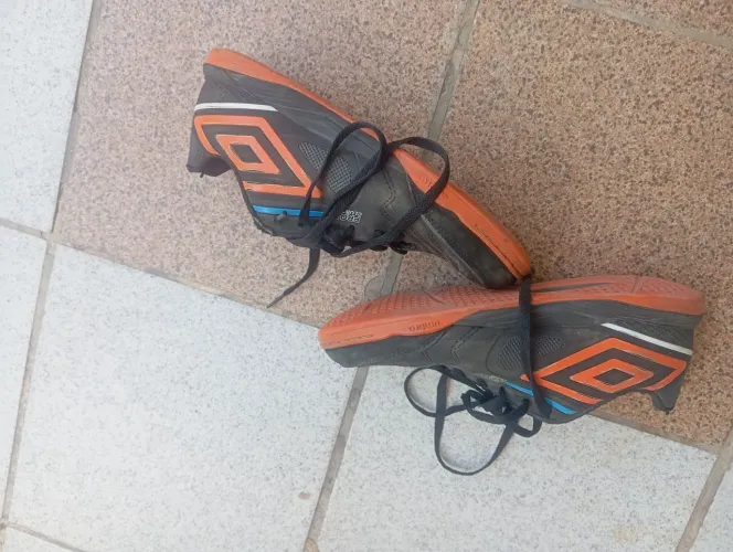 Chuteira futsal umbro pro 5 club 