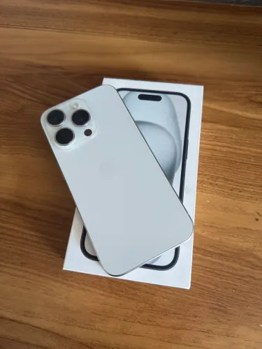 iPhone 15 Pro Americano