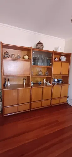 Estante Linda Em Madeira Conservda!